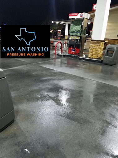 Commercial pressure washing in San Antonio TX